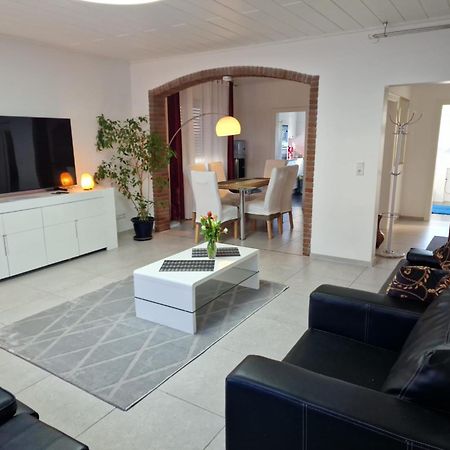 Ferienwohnung In Билефельд Экстерьер фото
