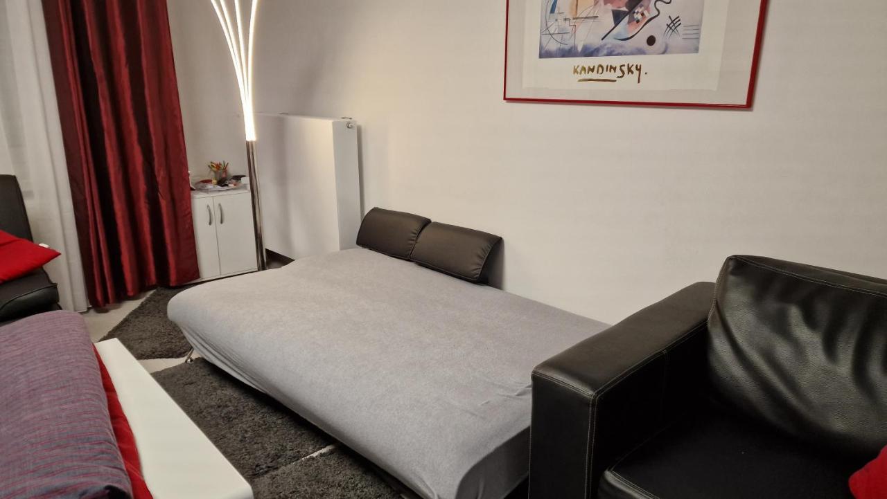 Ferienwohnung In Билефельд Экстерьер фото